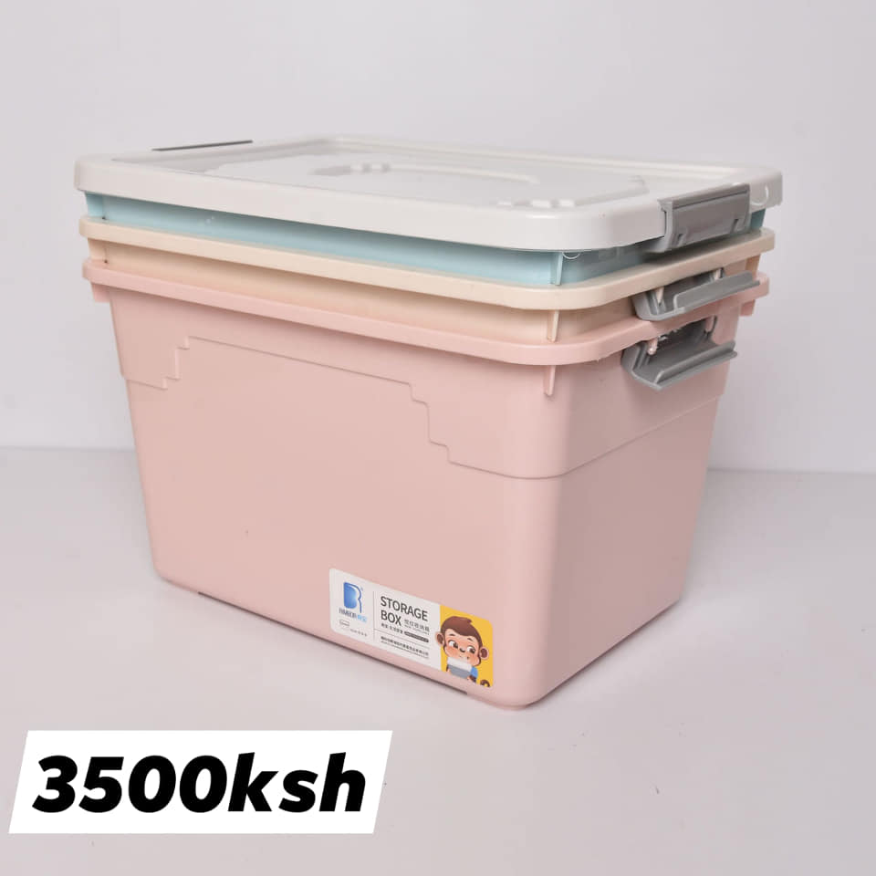 80ltr laundry/storage plastic containers with lids
